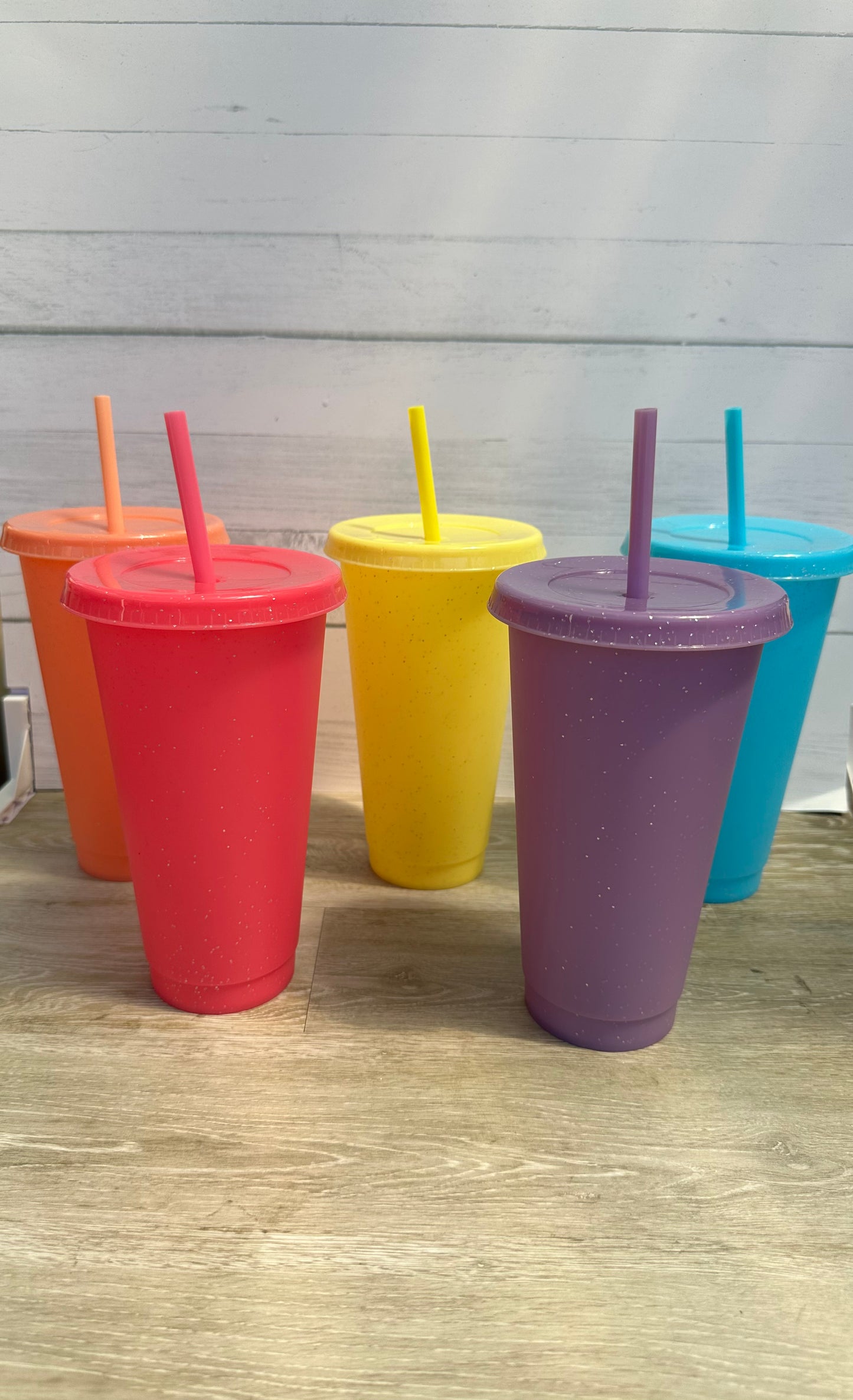 Candy Colour Glitter Cold Cup - With Lid and Straw 24oz - Multiple Colours